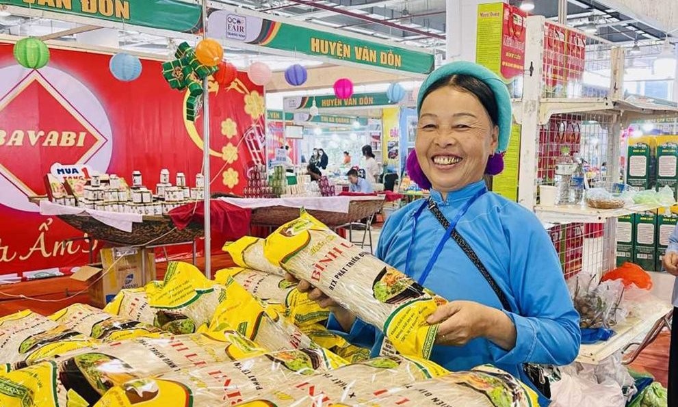 Quảng Ninh: Đưa hơn 400 sản phẩm OCOP lên sàn thương mại điện tử